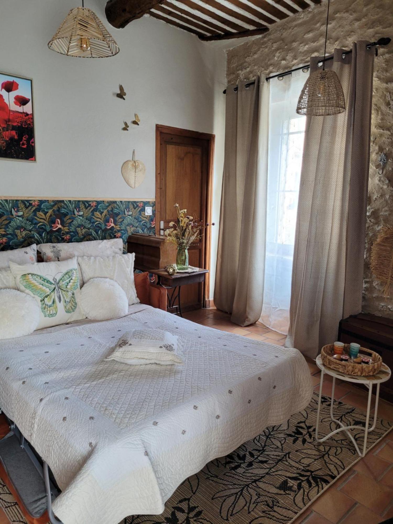 Cabrières-dʼAvignon Provence Now 아파트 객실 사진